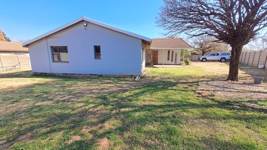 3 Bedroom Property for Sale in Fauna Free State